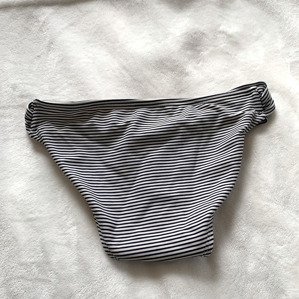 -Dark Navy+White Stripes. Size:XS.Sun-stain Proof